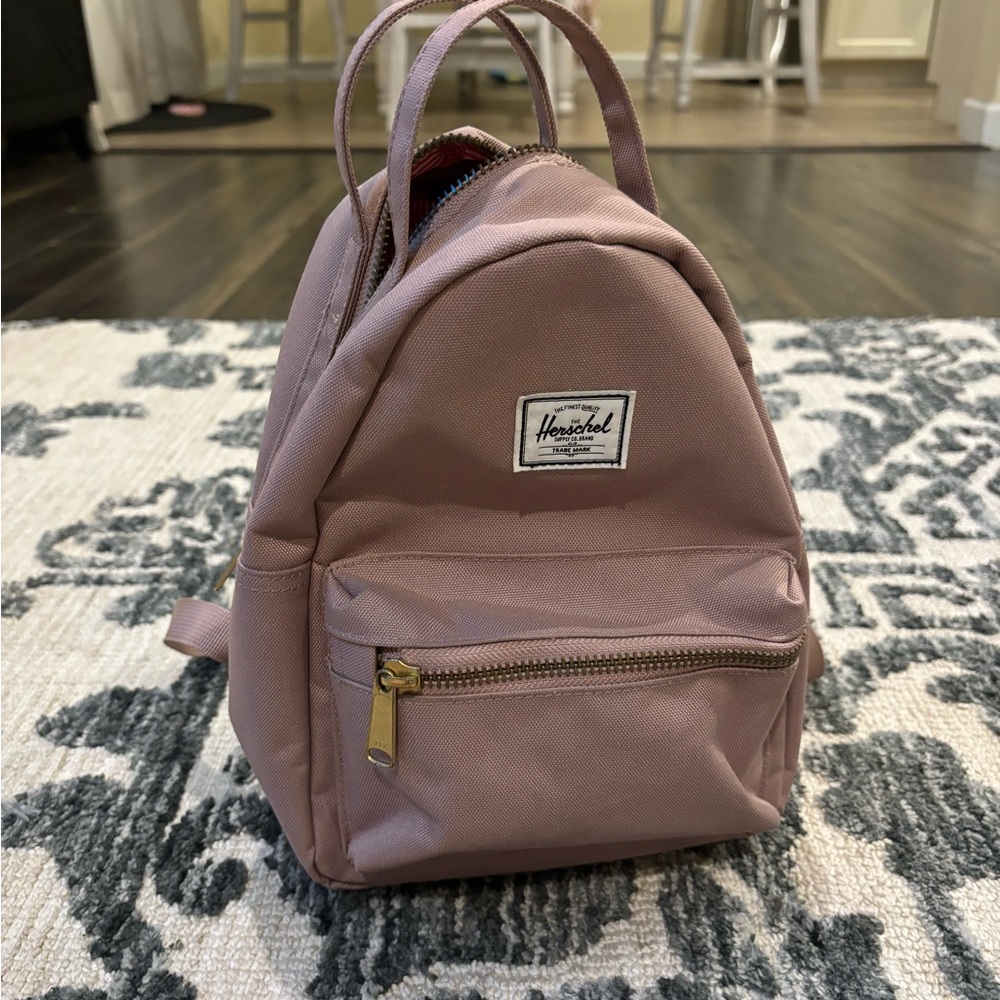 Mauve small Herschel backpack